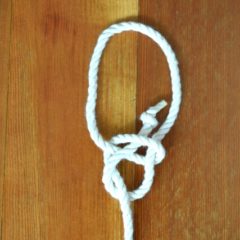 基本的なロープの結び方